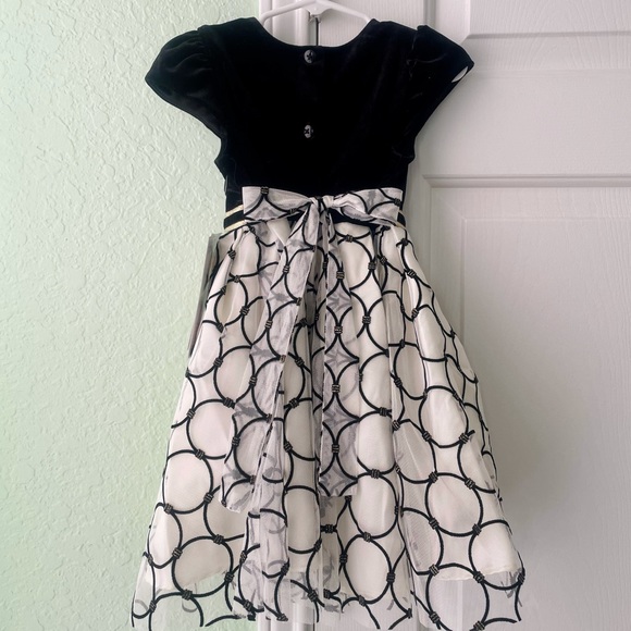SOLD NWT Toddler Girl Formal Dress - Picture 2 of 2